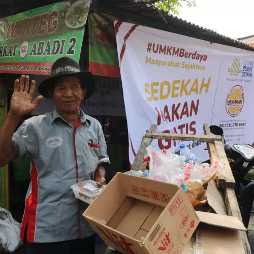 Sedekah Subuh Borong Makanan Warteg Berkat Jadi Berkah Di Hari Jumat